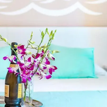 Gasthuis La Smeralda - Boutique And Breakfast
