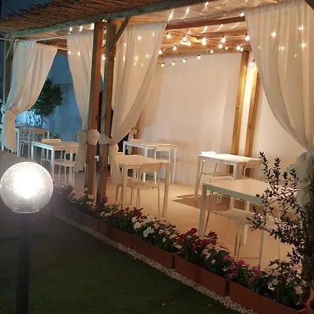 La Smeralda - Boutique And Breakfast 골푸아랑시