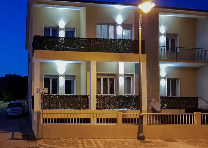 La Smeralda - Boutique And Breakfast גולפו אראנצ'י