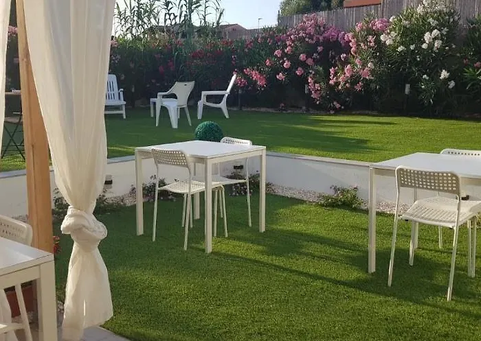 La Smeralda - Boutique And Breakfast בית הארחה 3*