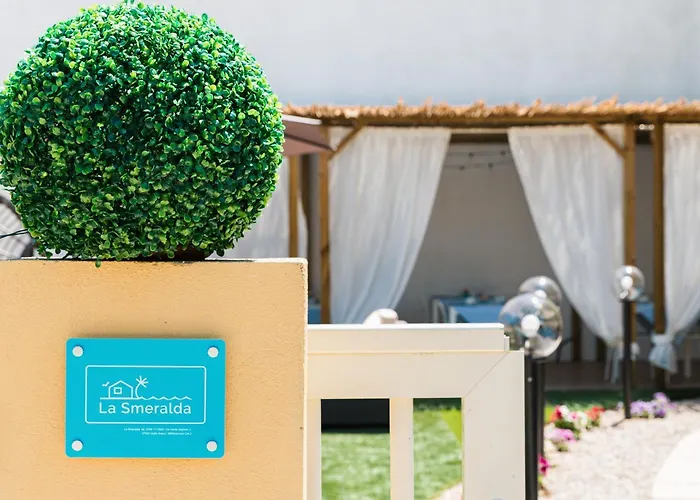 La Smeralda - Boutique And Breakfast 3* גולפו אראנצ'י